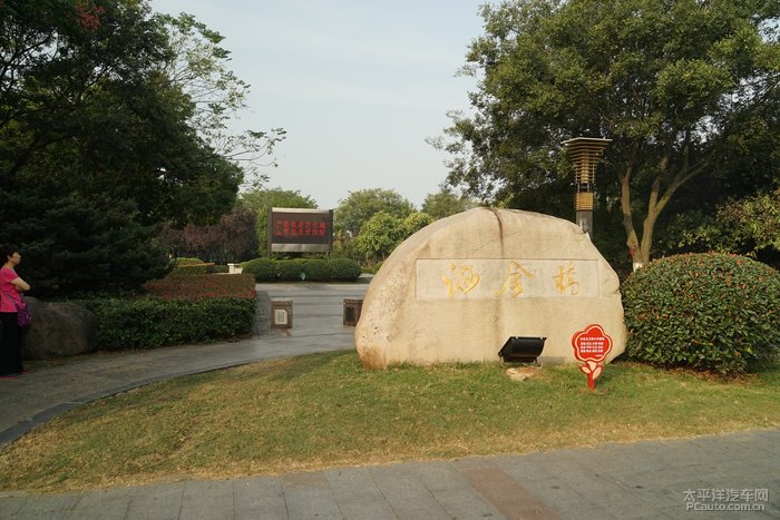 必一运动:
男生如何正确使用遮瑕 面部遮瑕膏怎么用(图5) 必一运动bsport体育